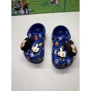 Crocs kids Size C 8 Blue Mickey Mouse Disney Print clogs classic jibbits